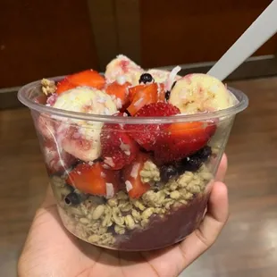 $9 Acai bowl... or should I say, $9 granola bowl?