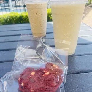 Vanilla espresso chiller and Piña colado smoothie plus red velvet cookie