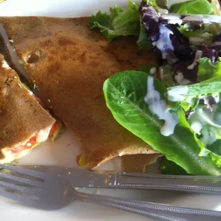 Allechante Crepe Breakfast