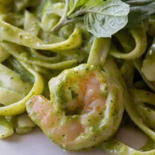 Pesto Fettuccine with Shrimp