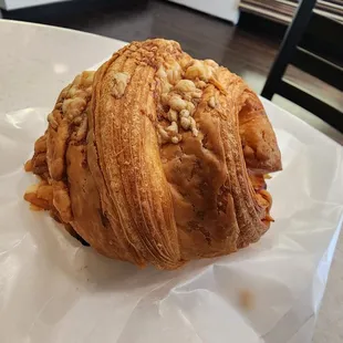 Ham &amp; gryuere croissant (5/5). I devoured it and forgot to take a picture of the inside. Whoops :)