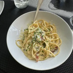 Bucatini carbonara
