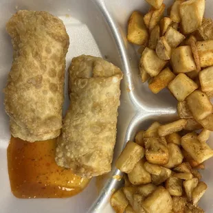 Breakfast Egg Rolls