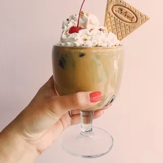 Peanut Butter Fudge Sundae