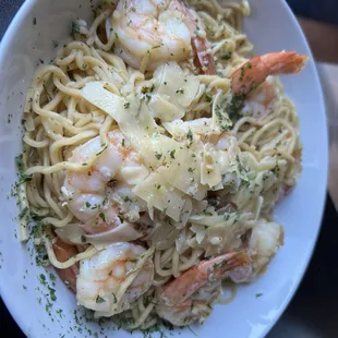 Garlic Shrimp Pasta