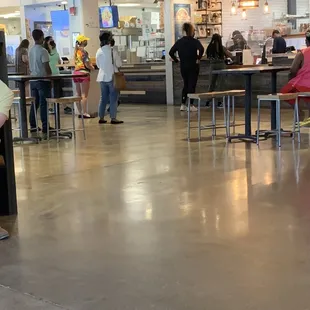 The line of people waiting to place an order 2 mins after I was told by the woman at the counter that they didn't have any food