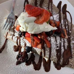 Chocolate and berries crepe