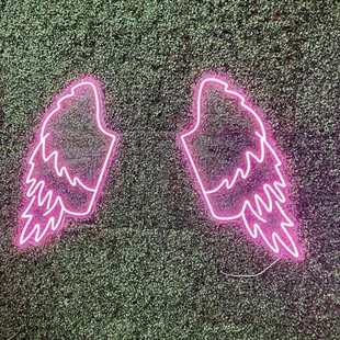 Cool wall hanging/selfie station