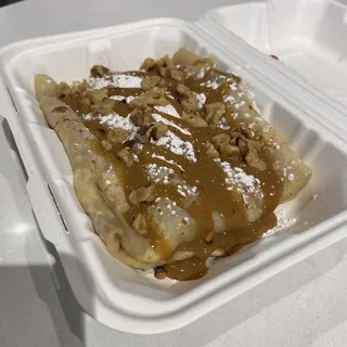 Caramelized Apple and Vanilla Cream Crepe