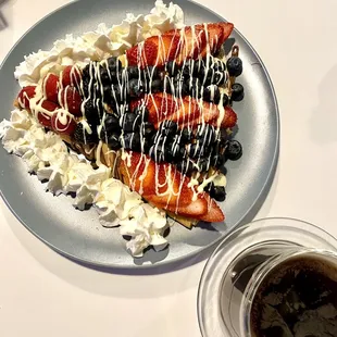 Queen Berry Crepe