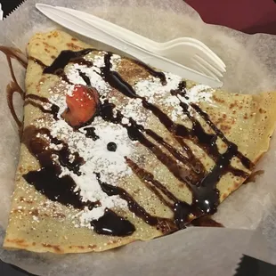 Dulce de leche with strawberries