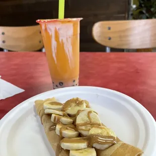 BanaNutter Swedish Crepe and Thai Tea with boba