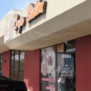 EXCELLENT location, small, but cozy!!!