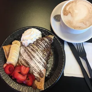 Nutella strawberry-banana crepe &amp; Nutella Latte