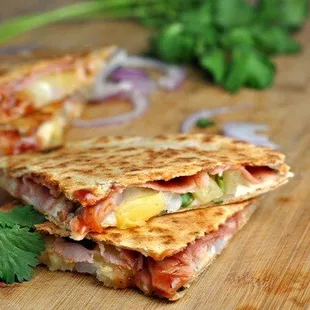 Hawaiian Ham &amp; Cheese Crepe: Hawaiian-style Crepe with ham, melted cheese, corn, egg, pineapple, organic salad