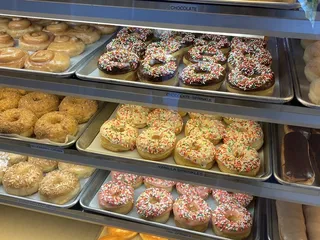 Alesha Donuts