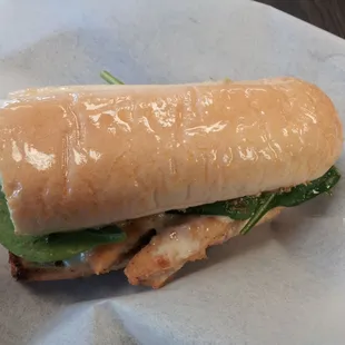 Pesto chicken hot sandwich