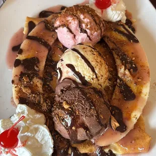 Banana Split Crepe