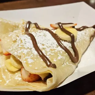 Je T'aime - strawberry, banana, nutella. These crepes are soooooo delectable when they are freshly made!!
