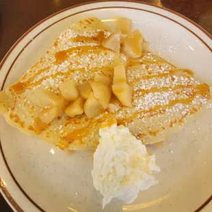 D&apos;Anjou crepe.