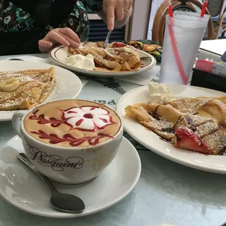Dulce De Leche Crepe