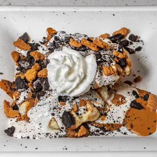  dessert on a plate