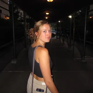 Zoe C.