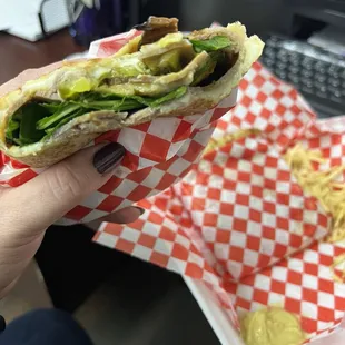 Roast beef, spinach,  pickles