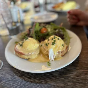 Eggs Benedict