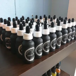 Try the Paradox Liquids E-juice. The Uncertainty is the BEST! Its a guava, mango, blackberry mixture.