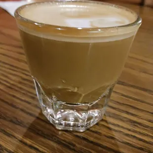 Hot Cortado side view