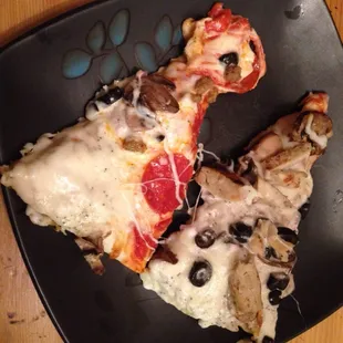 The Meat Lovers and Alfredo Chicken. Delicious.