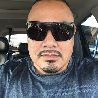 Eli H.