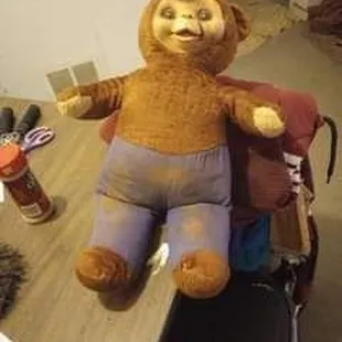 I barely know what to say, but it's cute.