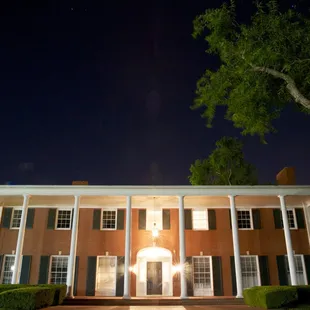 Crestmore Manor www.eyesclosedphotography.net