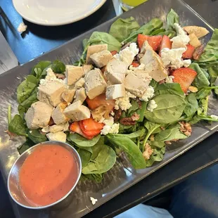 Chicken and spinach salad