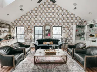 Just Pop In! Gourmet Popcorn Shop & Cafe