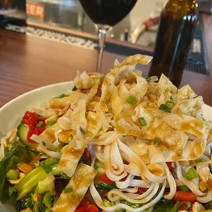 ASIAN NOODLE SALAD