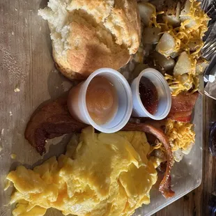 Grandpa&apos;s Favorite platter- scrambled with bacon