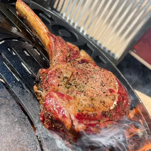 Finishing and searing the Tomahawk Steak