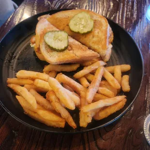 Swan of Nashville Sandwich