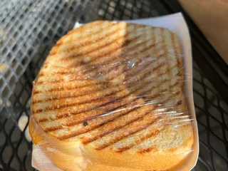 Midway Deli