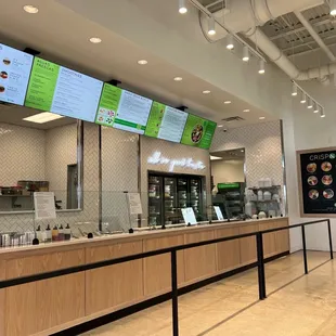 the inside of a fast food restaurant