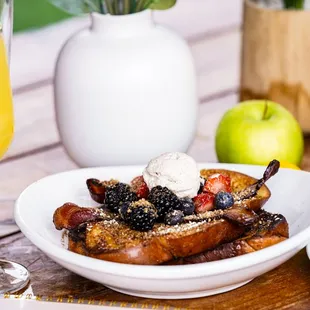 Chef Ivis&apos; French Toast and Mimosa