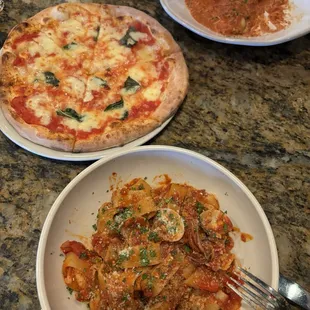 Ravioli Siena, Calamarata and Regina Margherita Pizza