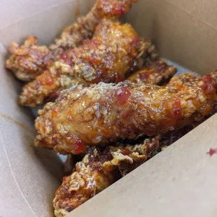 chicken wings in a box