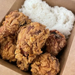 Wings Combo with Rice. *Not pictured-Sauce is on the side*