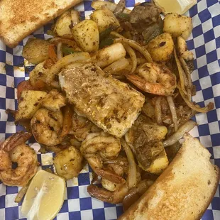 San Pedro Style Shrimp Trey