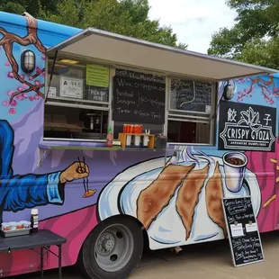 Awesome art work on that food truck!