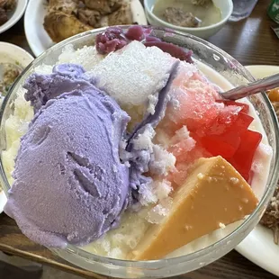 Halo Halo